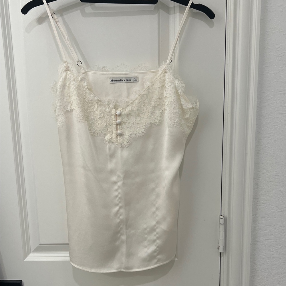 Abercrombie & Fitch Ivory Lace Camisole